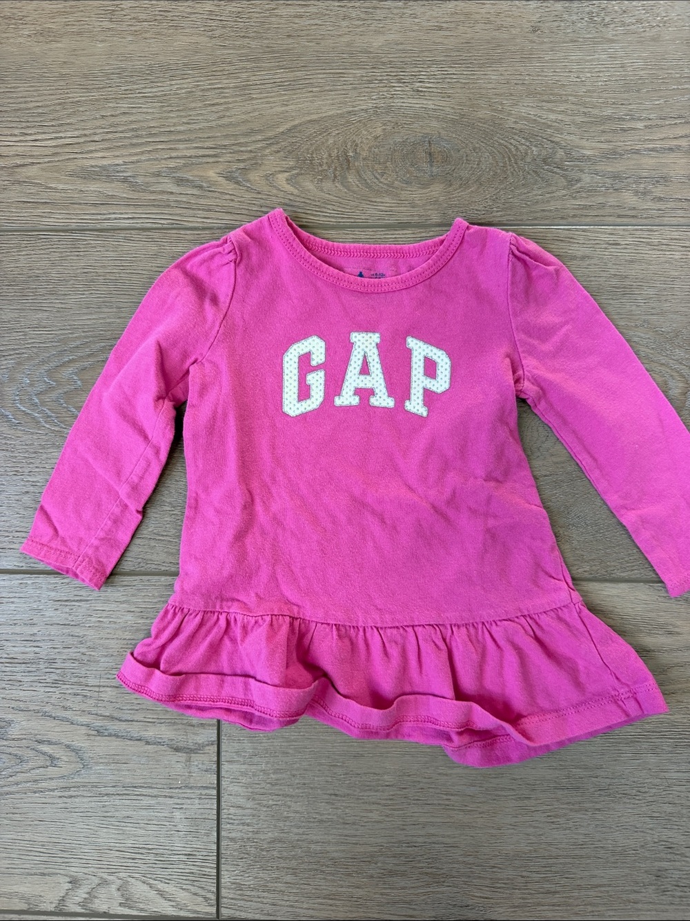 Baby GAP shirt 6 /12 months